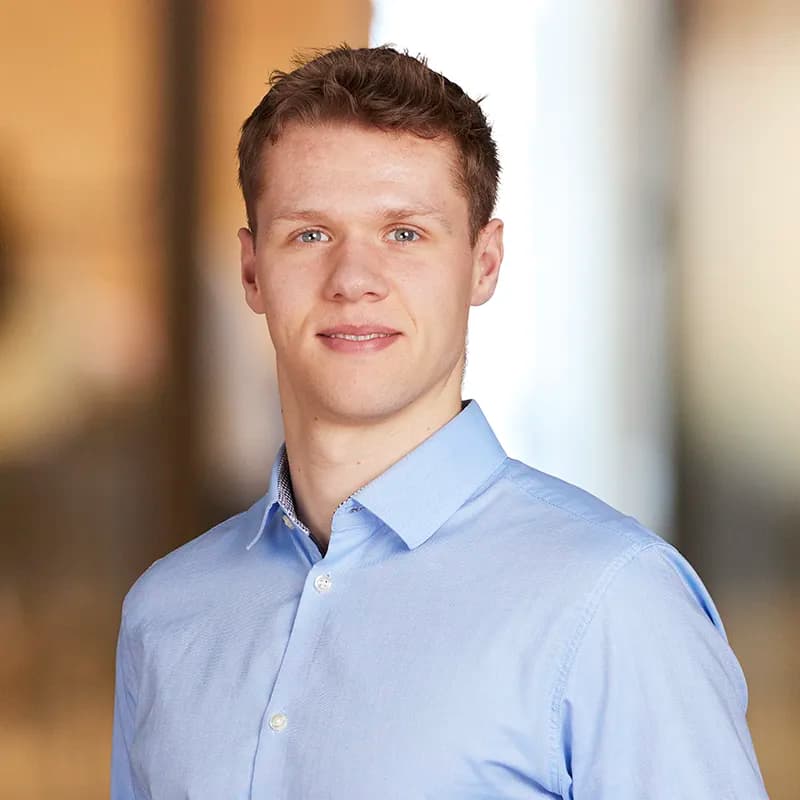 Oliver Moos Hansen portrait